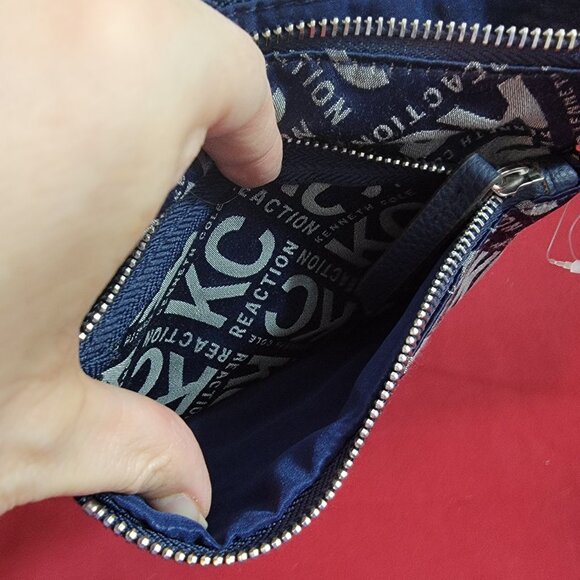 Kenneth Cole Reaction Blue & Gray Signature Logo Crossbody Purse/Bag Sling - Picture 7 of 16